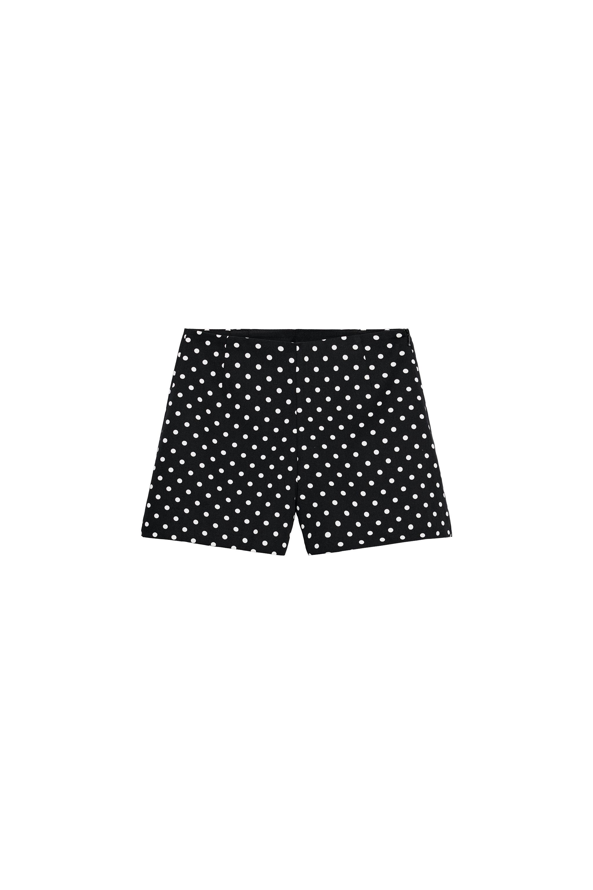 HIGH-WAISTED POLKA DOT SHORTS